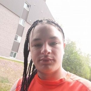 Meet your Posher, Pelchat